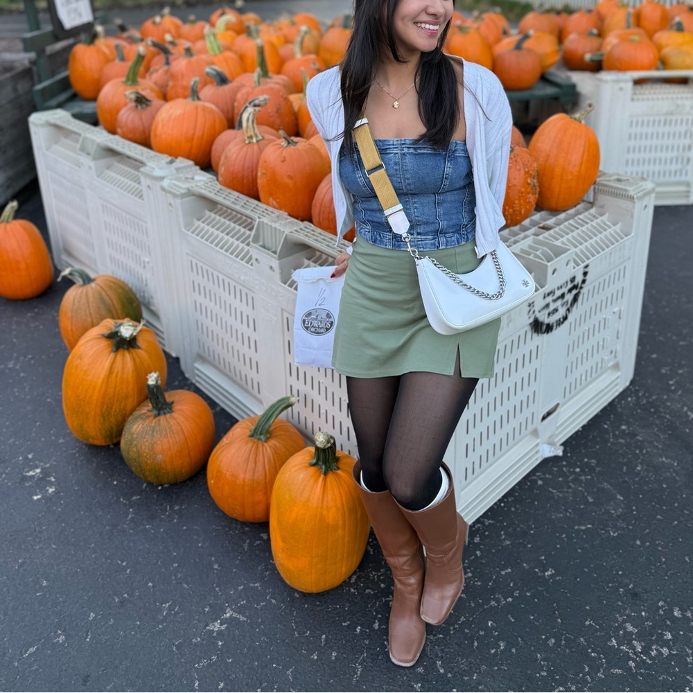 Green skirt